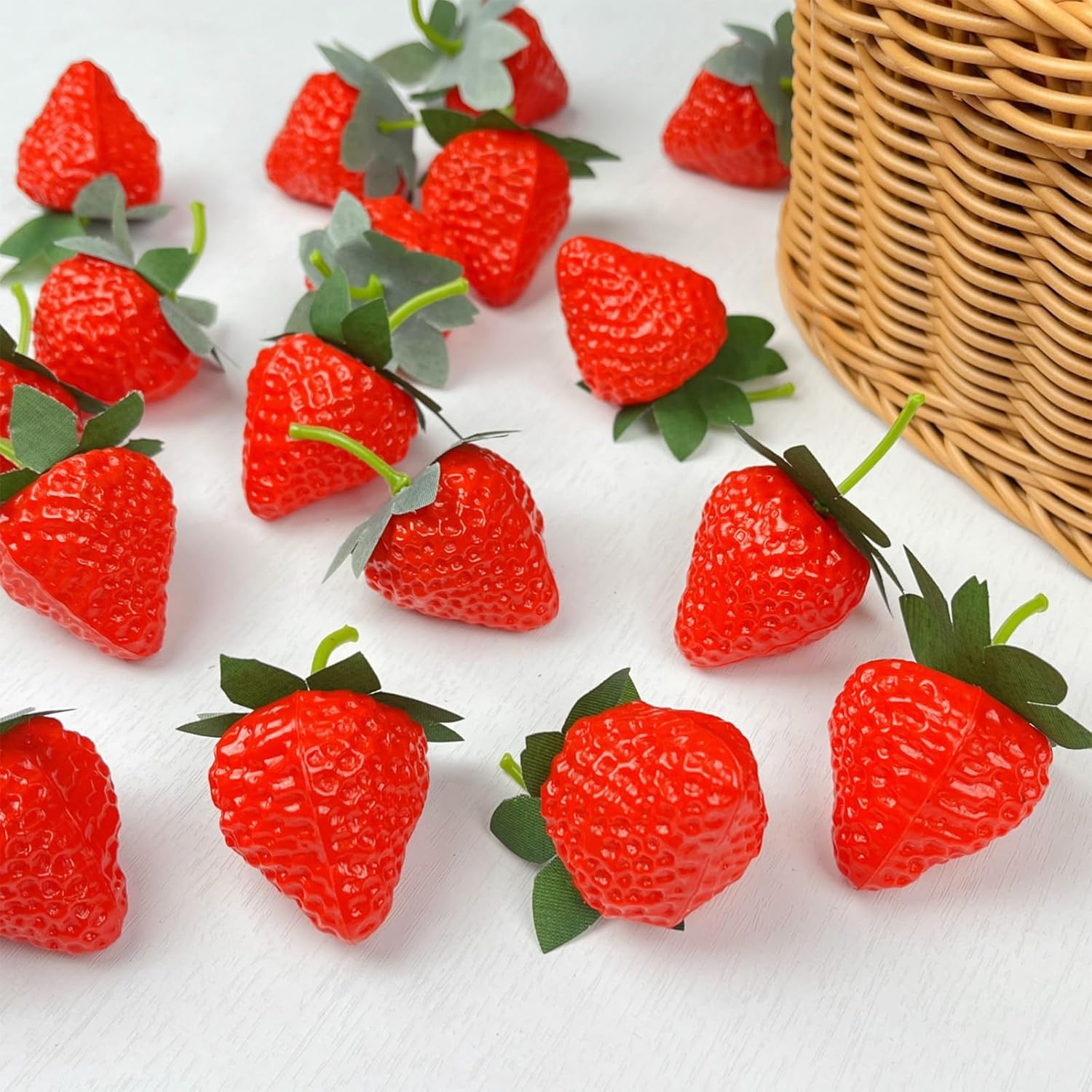 100 Realistic Artificial Strawberries Decor Set