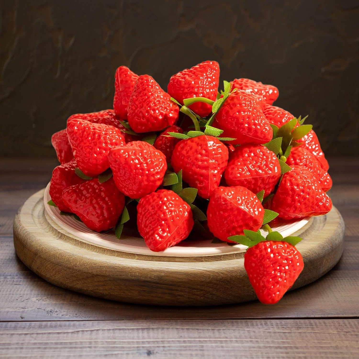 100PCS Plastic Red Artificial Strawberries Decor Fruits