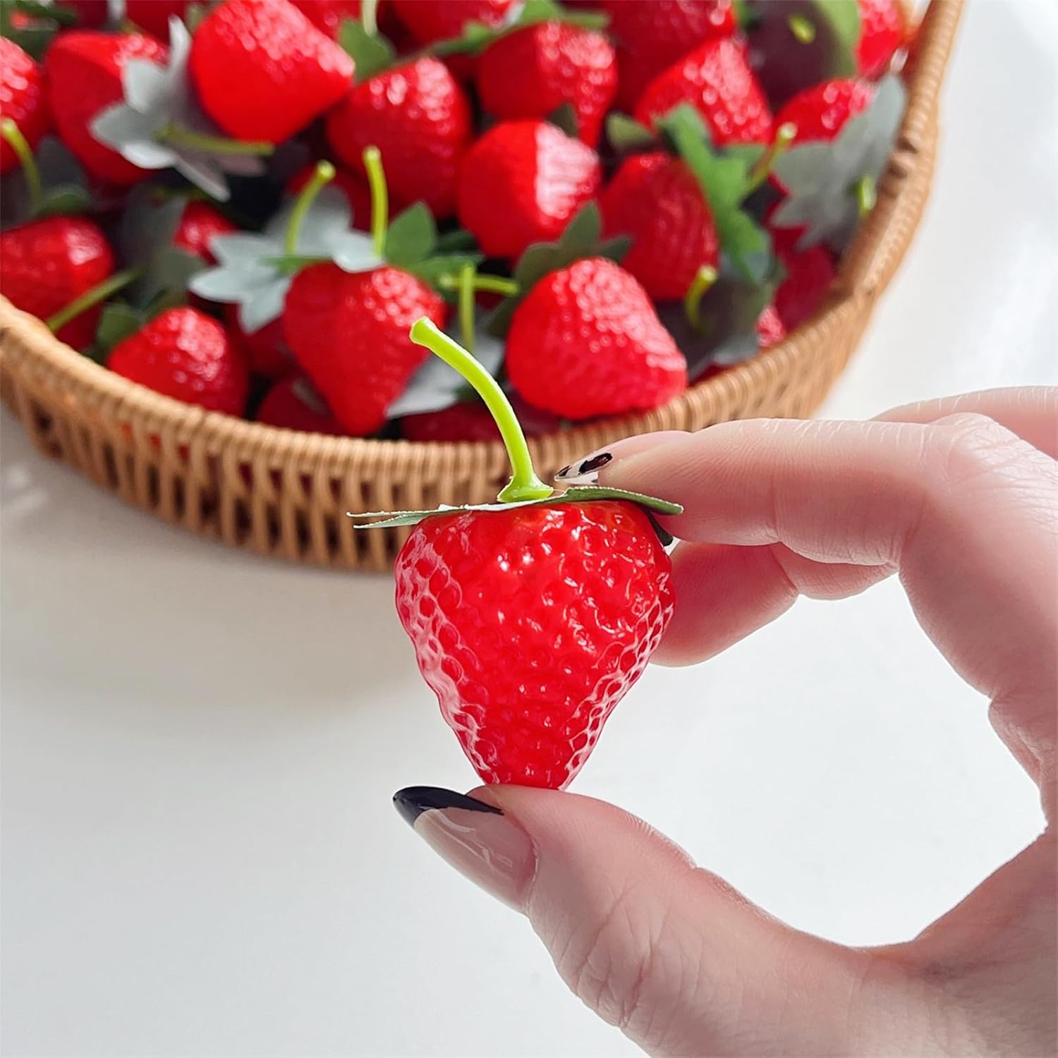 100 Realistic Artificial Strawberries Decor Set