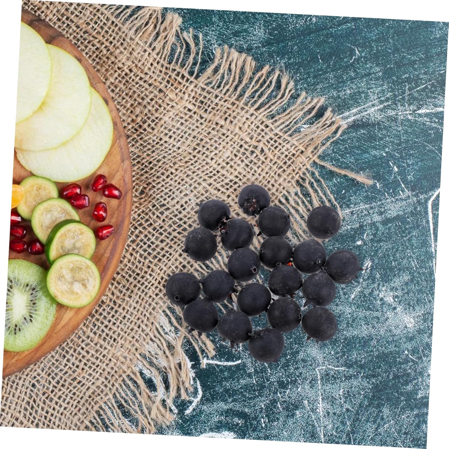GLEAVI 20Pcs Lifelike Blueberries Artificial Fruit Decoration