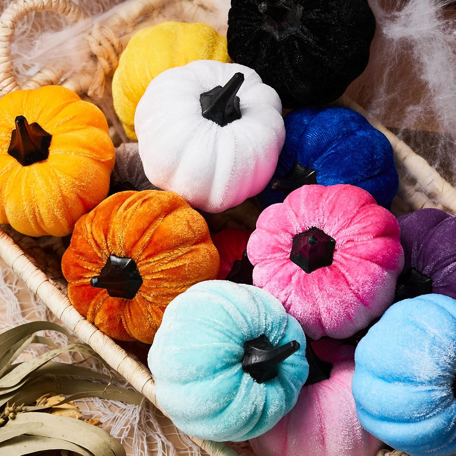 ABAZIZOU Faux Velvet Pumpkins Decorative Fall Decorations