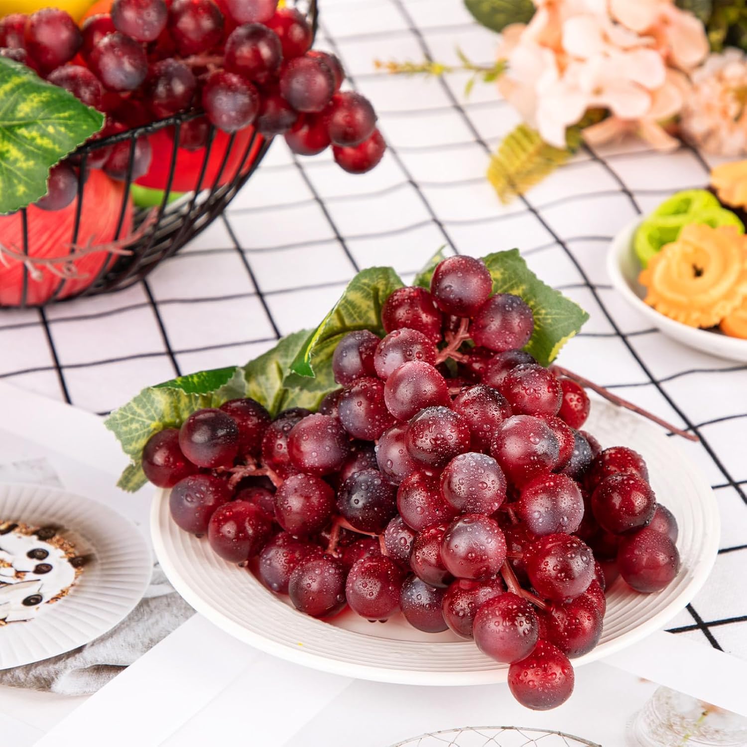 CLESDF Artificial Red Grapes 4 Bunches Wedding Party Decor