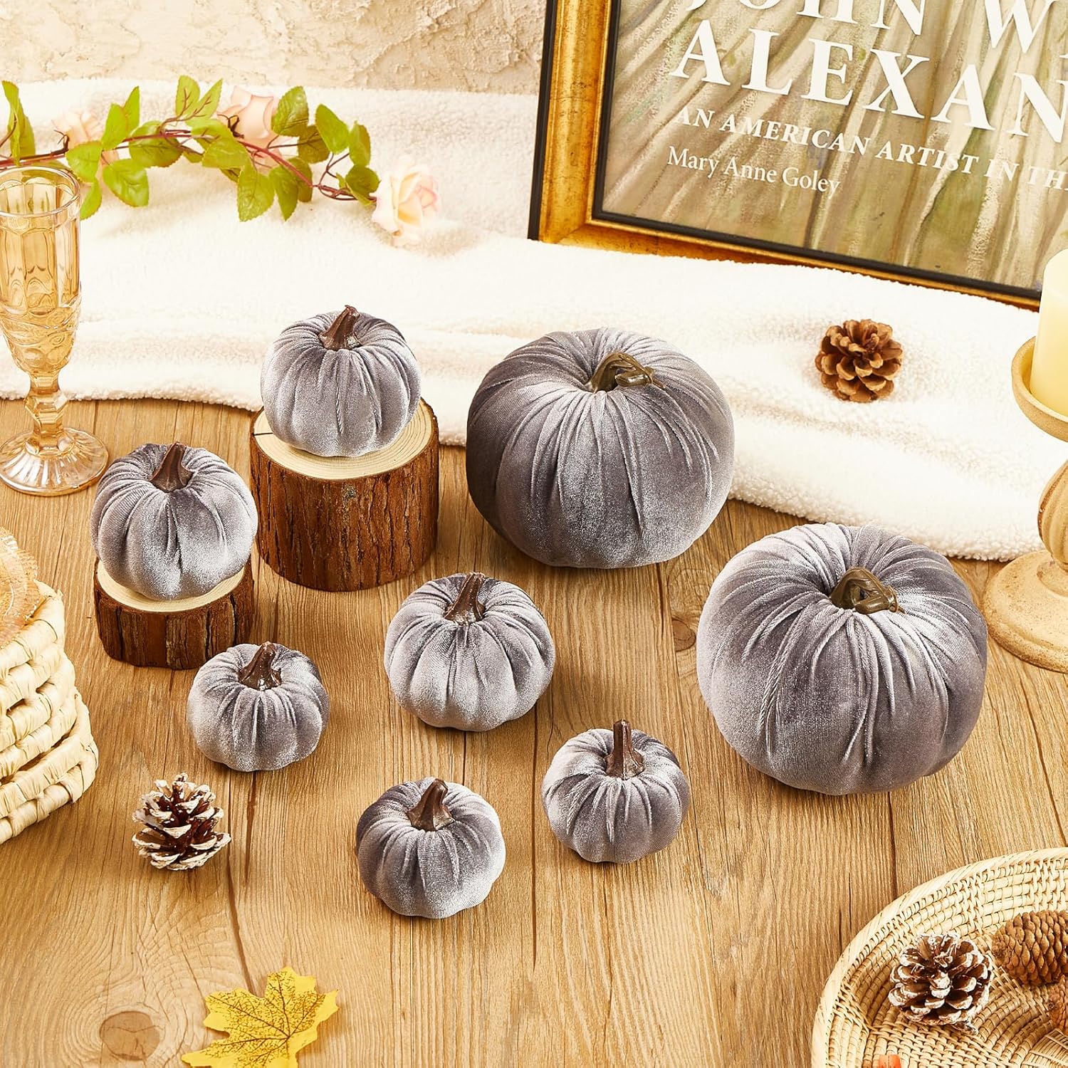 8pcs Artificial Velvet Pumpkin Halloween Decor Set